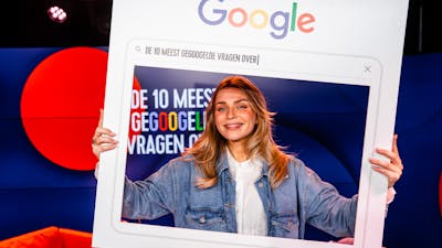 De 10 Meest Gegoogelde Vragen Over Julie Van den Steen