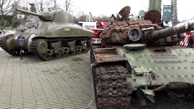 Russische tank die Kiev onder vuur nam nu in Groesbeek