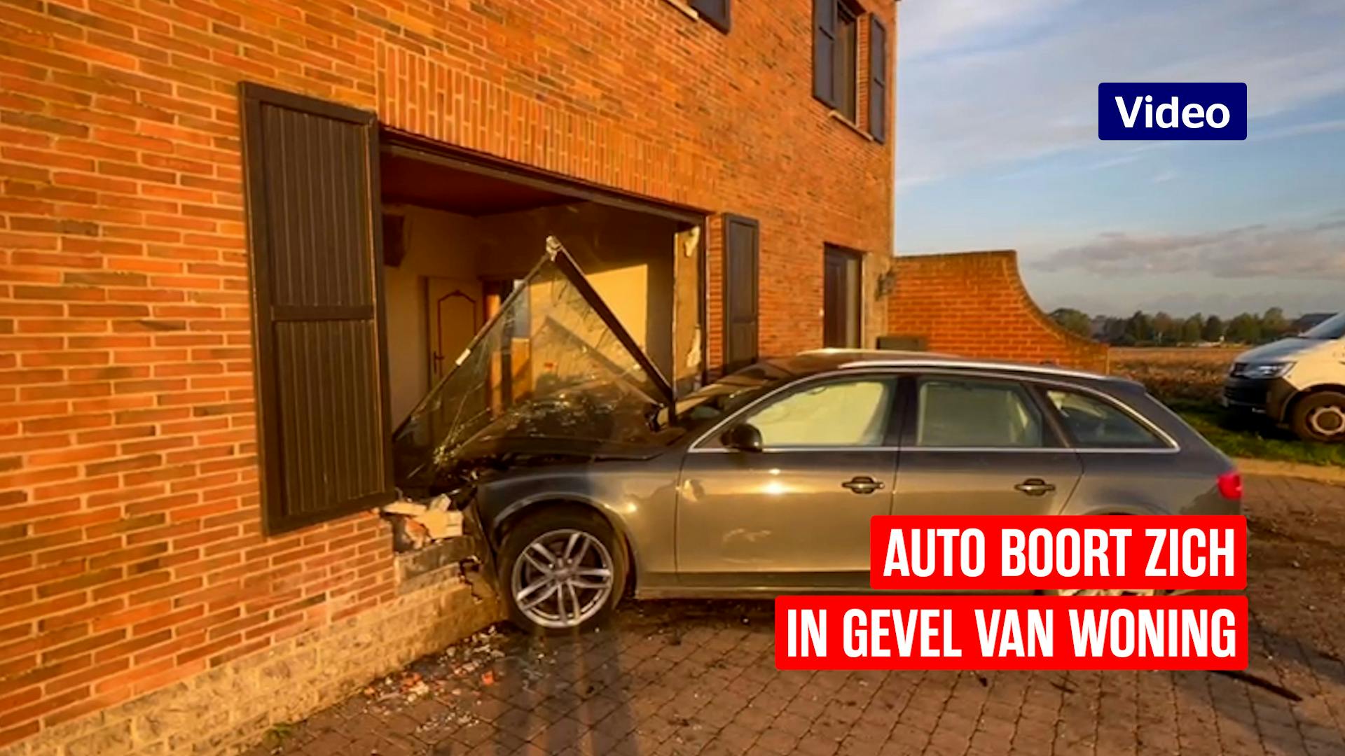 Auto Belandt In Gevel Woning In Hooglede