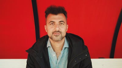 De ode aan sport van Özcan Akyol