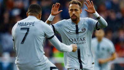 Lorient lijdt knullig balverlies: Neymar brengt PSG op 0-1