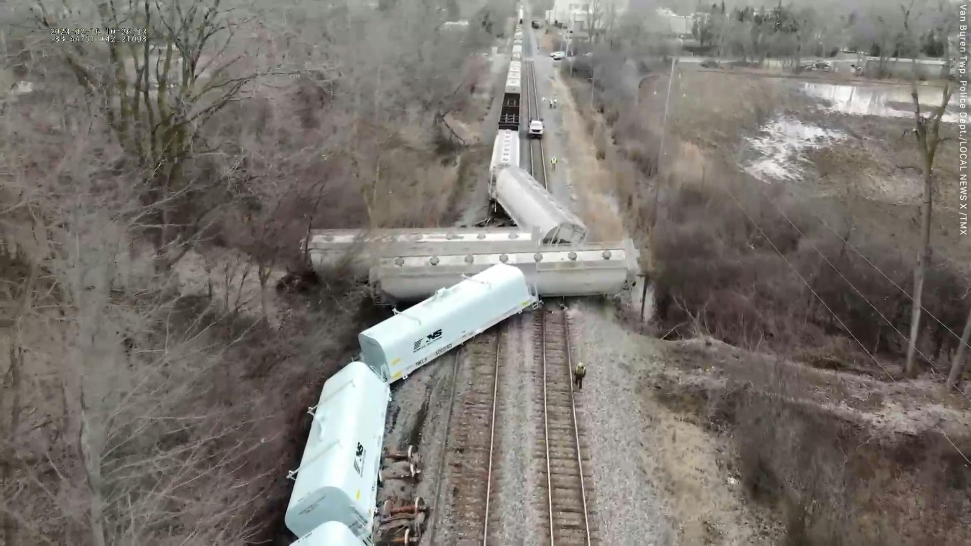 Luchtbeelden Tonen Ravage Na Nieuwe Treinontsporing In VS