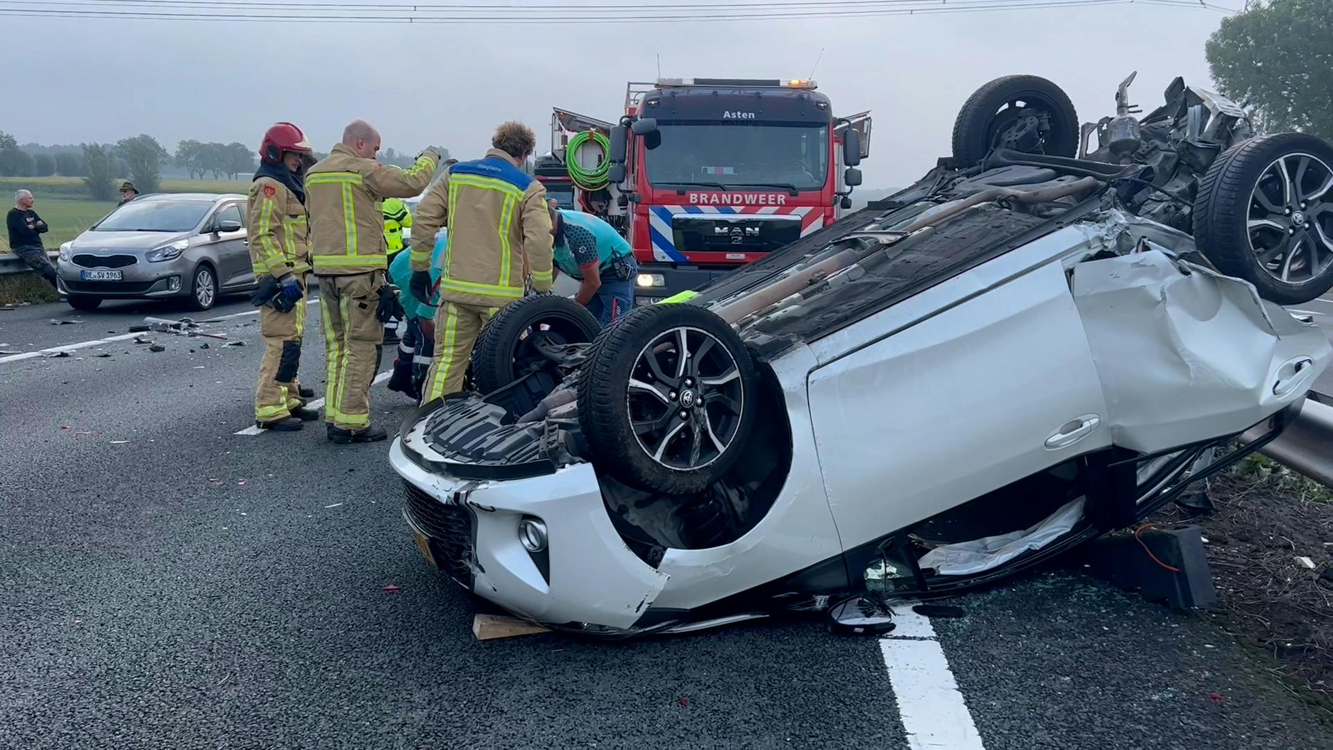 Ongeluk Tussen Vrachtwagen En Twee Auto's Op A67 Bij Ommel