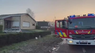 Bewoner (83) overleden bij woningbrand in Snellegem