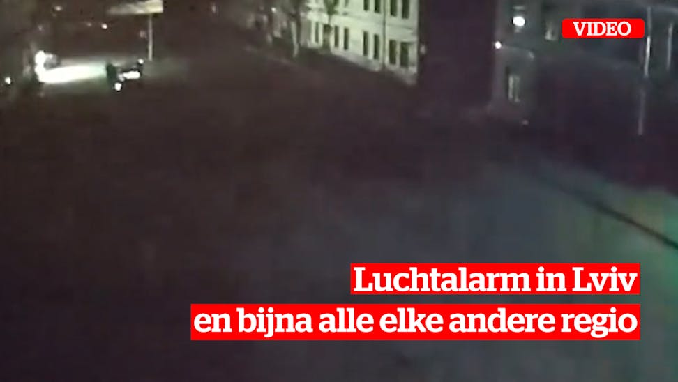 Schildknaap slikken video Luchtalarm in bijna elke regio, waaronder Lviv