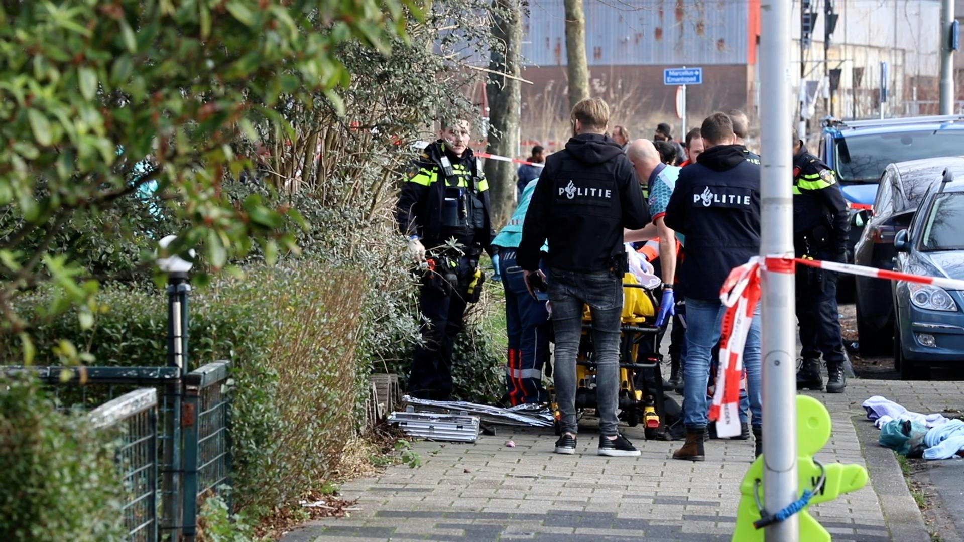 Dode En Twee Zwaargewonden Na Steekpartij In Delft