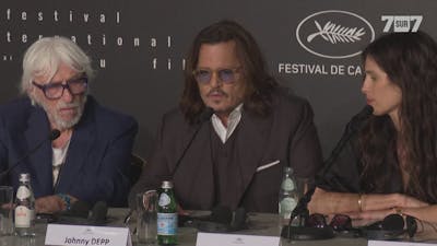Les “dents pourries” de Johnny Depp font réagir à Cannes