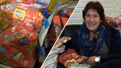 Wilma maakt 124 kinderen blij met sinterklaascadeautjes