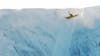 Spanjaard kajakt van 20 meter hoge waterval op gletsjer