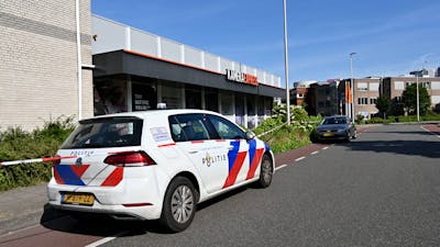 Camerawinkel in Arnhem overvallen, dader op de vlucht