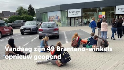 Sinewi Haarvaten tyfoon VanHaren Schoenen neemt 43 Brantano-winkels in België over | De Morgen
