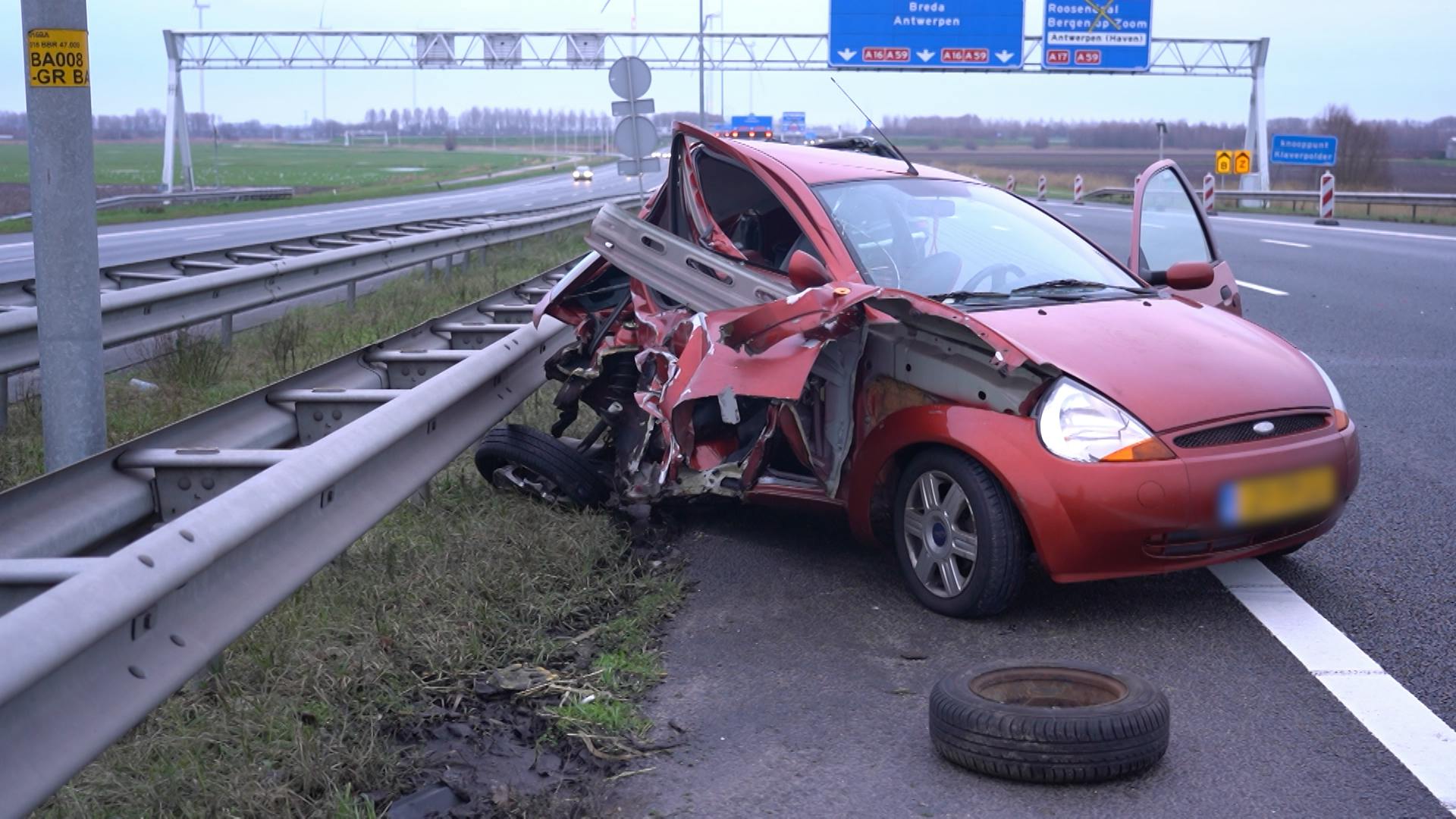 Drie Gewonden Bij Ongeval Met Pijlwagen Op A16 Bij Moerdijk