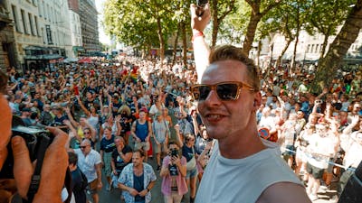 Jan Thans voor het eerst naar de Antwerp Pride!