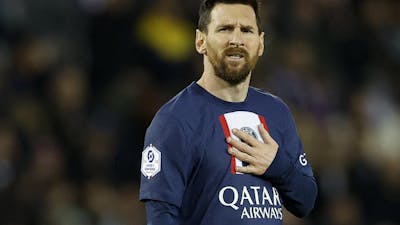 Messi uitgefloten door eigen publiek