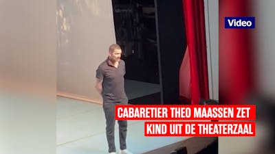 Cabaretier Theo Maassen zet 3-jarig kind uit de zaal