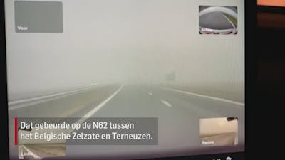 Spookrijder duikt ineens op uit de mist op weg in Zeeland
