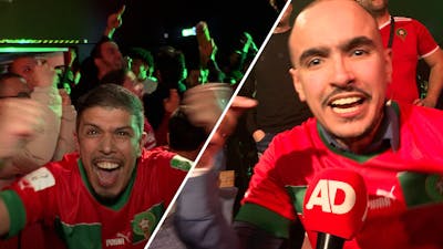 Marokkaanse fans in tv-studio uitzinnig na winst op Spanje