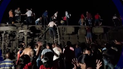 Tientallen doden bij treinonstporing in India