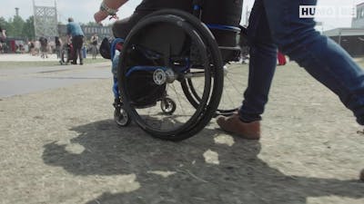 Foane gaat al 23 jaar in zijn rolstoel naar Graspop