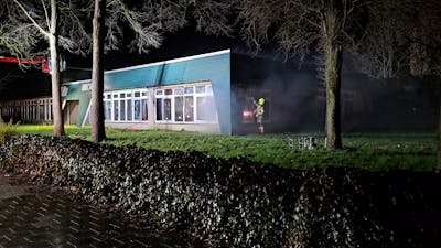 Brand in voormalig schoolgebouw in Renkum