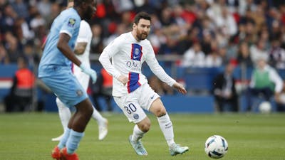 Messi in bloedvorm: PSG op gelijke hoogte tegen Troyes