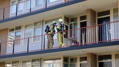 Kinderen gered uit huis bij woningbrand in Apeldoorn