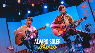 Zonneschijn in de studio met Alvaro Soler en zijn 'Muero'!