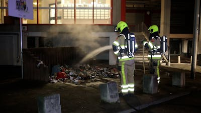 Brandjes en vernielingen in Nijmeegse wijk Zwanenveld