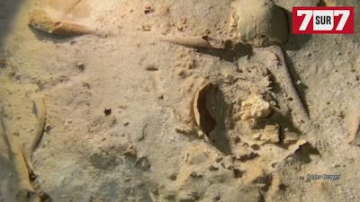 Un squelette vieux de 8.000 ans découvert dans une grotte
