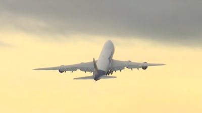 Allerlaatste Boeing 747 vliegt weg bij fabriek in VS