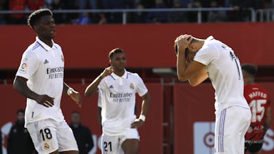 Gemiste strafschop Asensio komt Real Madrid duur te staan