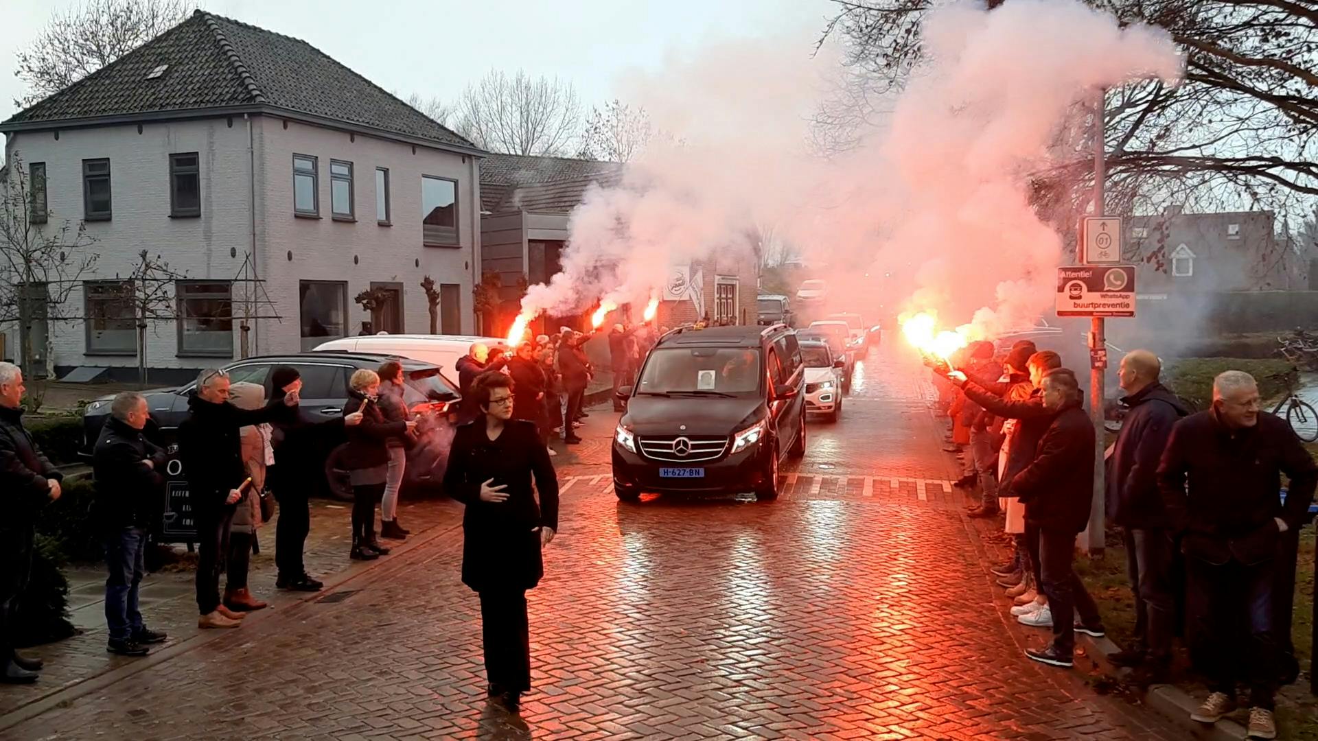 Indrukwekkend Eerbetoon Aan ‘Oud-Zevenaar’ Roel Gesthuizen