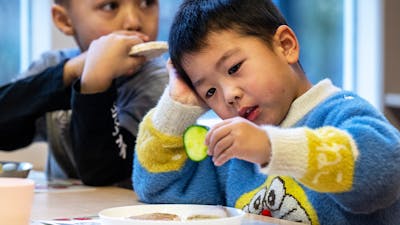 Arnhemse kinderen krijgen ontbijt op school