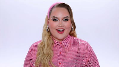 Dit is de promo van Nikkie's Make Up Mansion