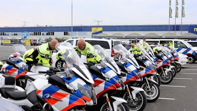 Grote politieactie in havengebied van Hengelo