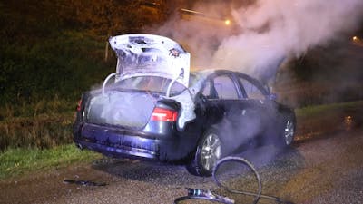 Auto gaat kort na diefstal in vlammen op in Den Bosch