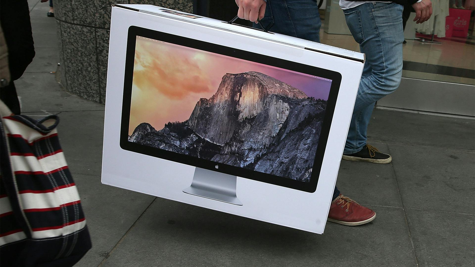 Mediamarkt kopen dure iMacs voor 2 euro