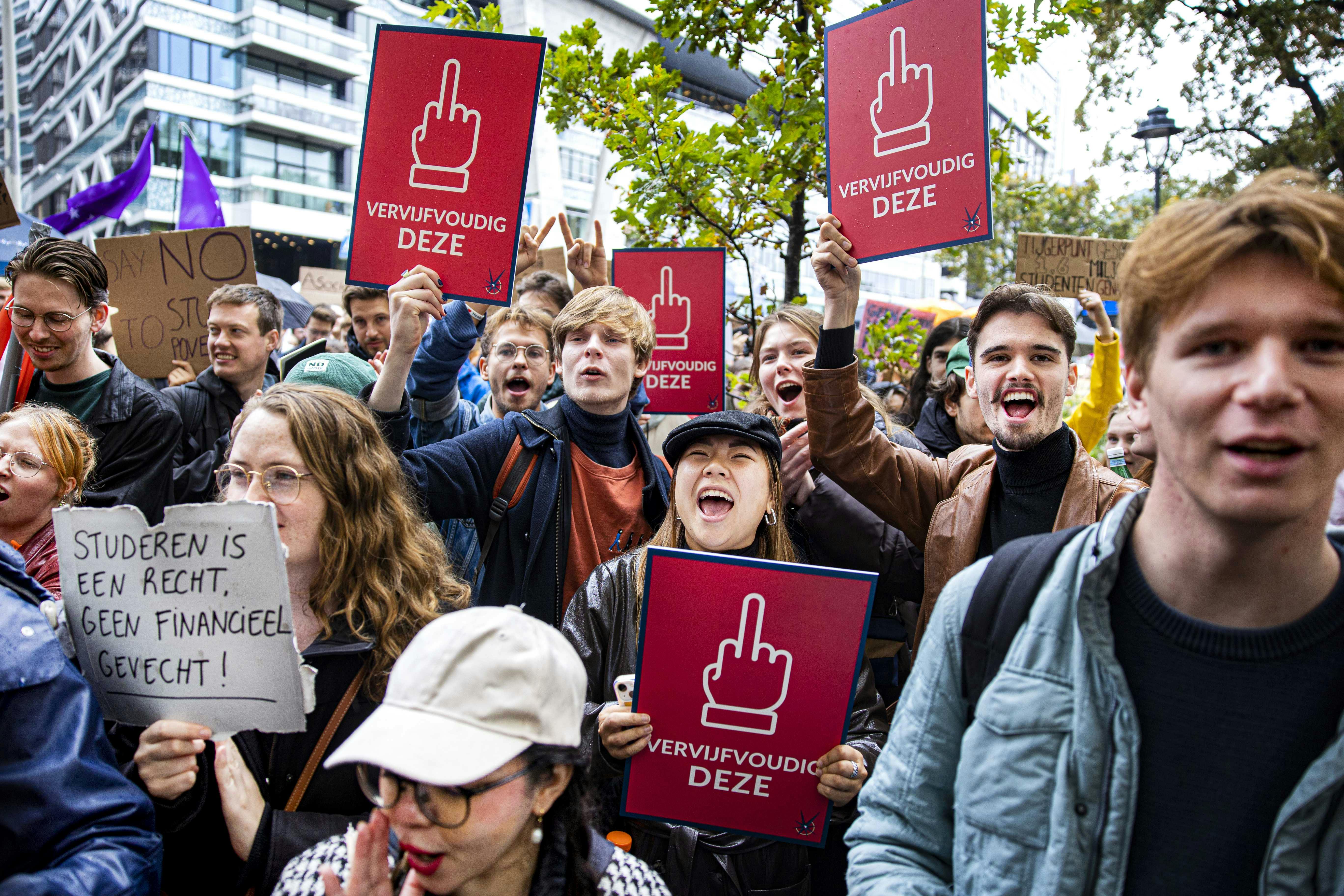 Studenten Protesteren Tegen Renteverhoging: ‘Dubbel Genaaid’