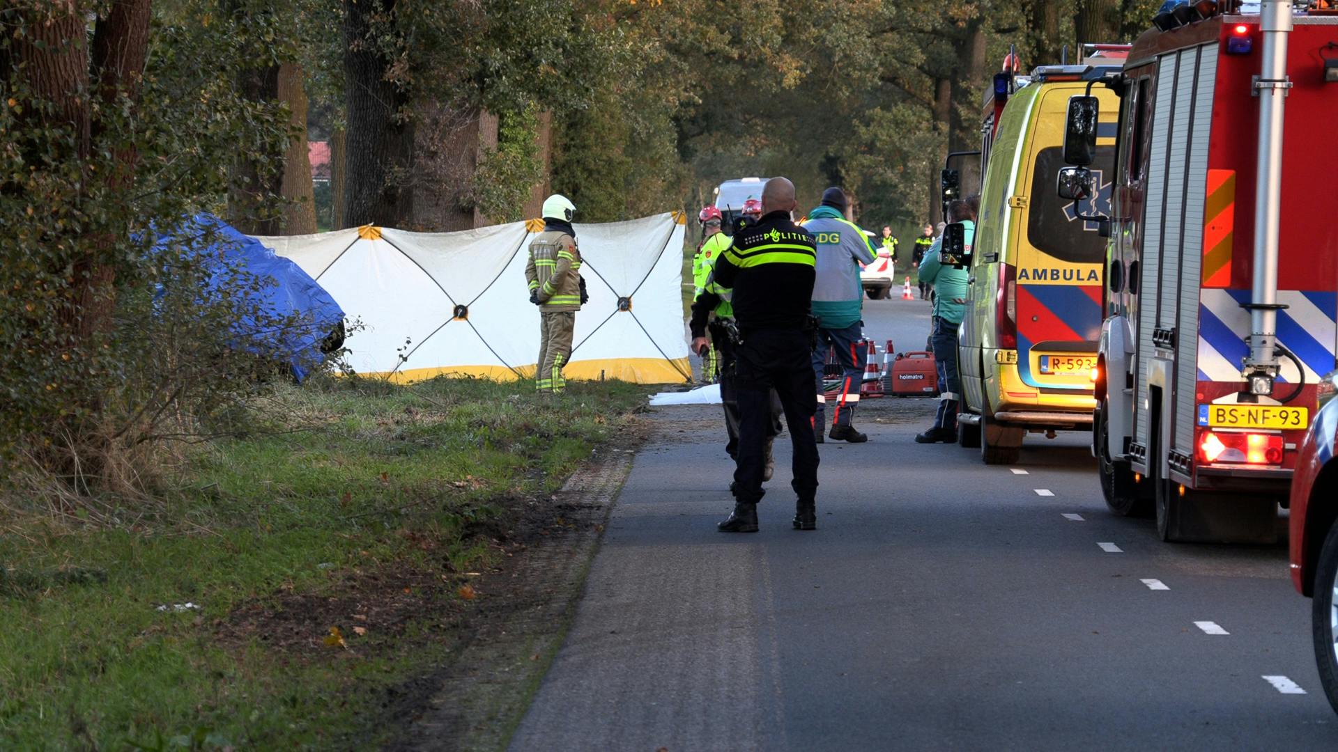 Twee Mensen Overleden Bij Zwaar Ongeluk In Rekken