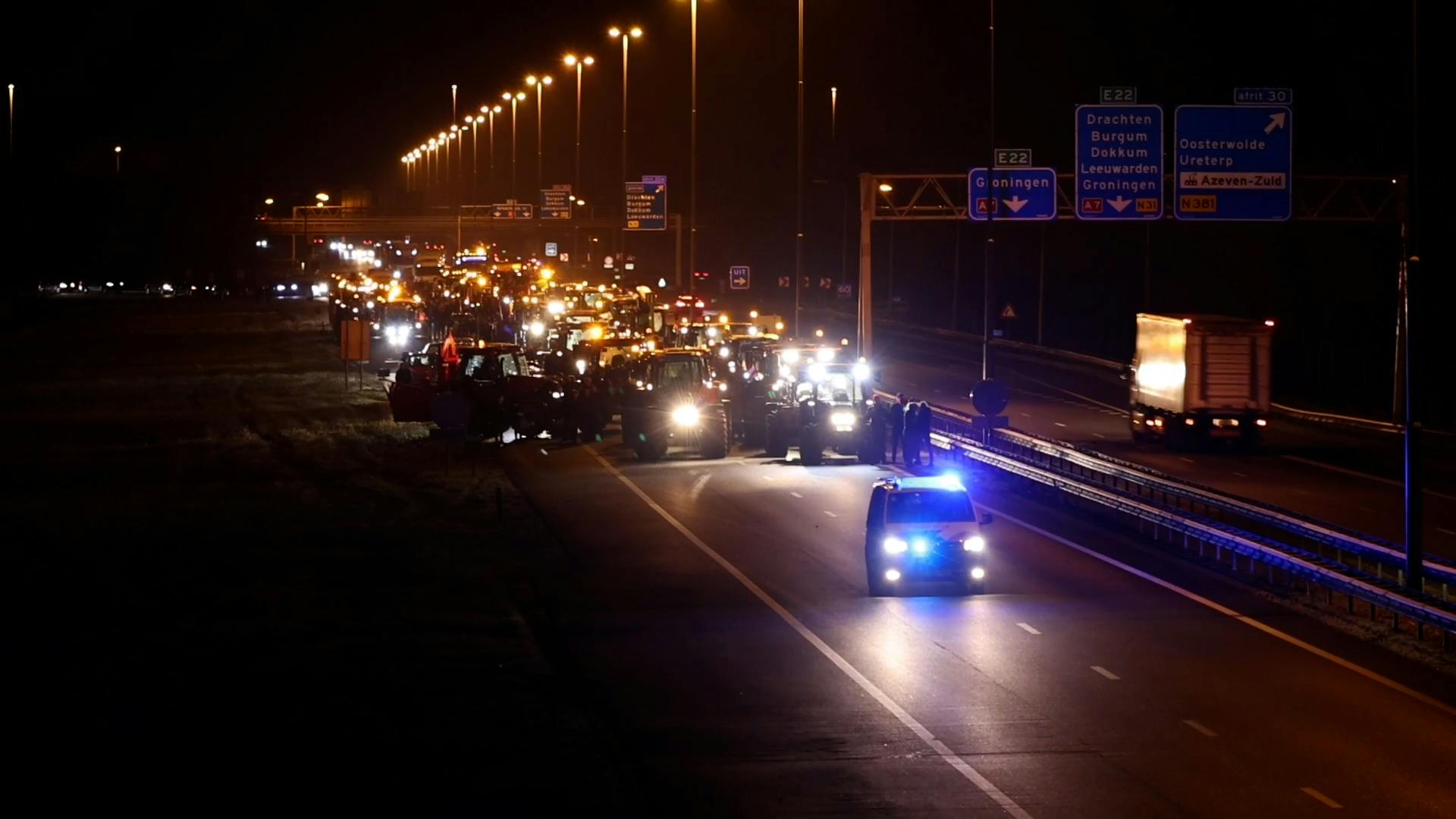 Tientallen Tractors Blokkeren A7 Bij Drachten