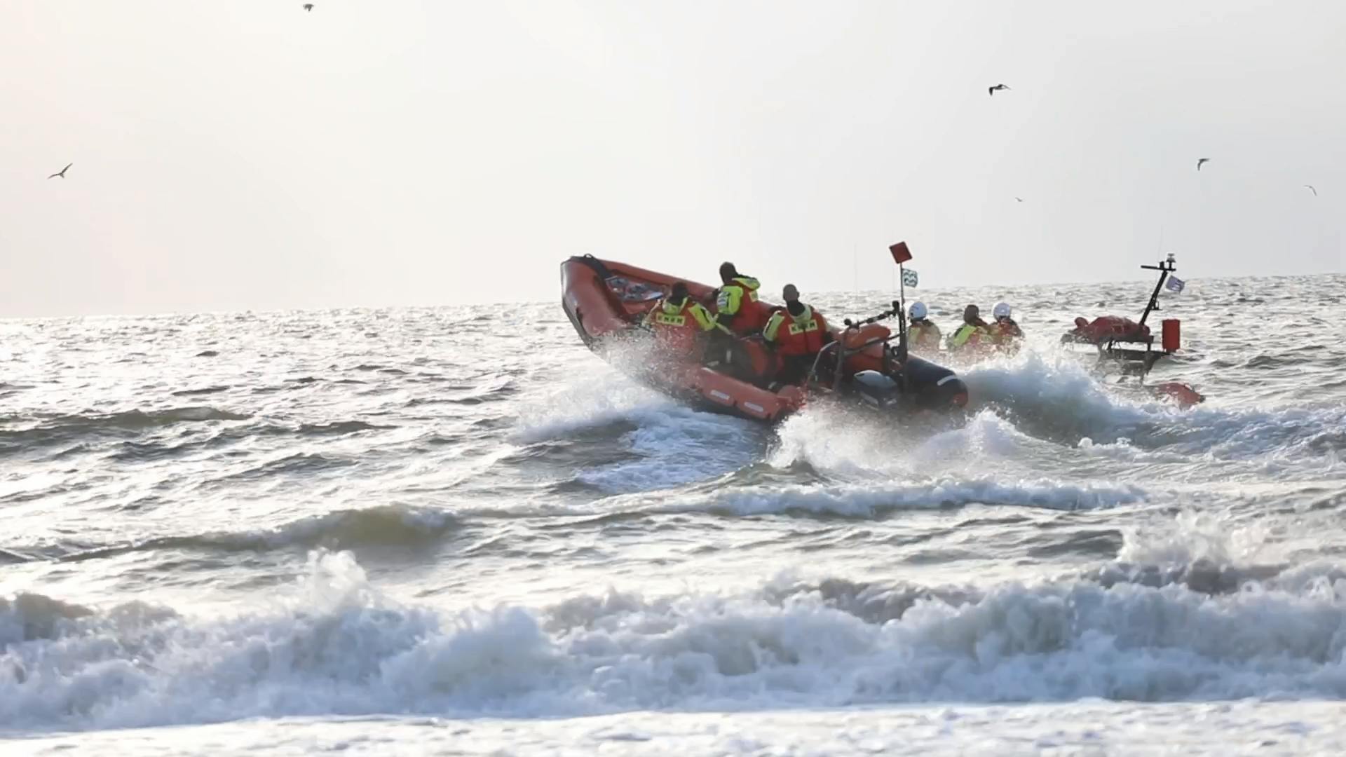 Grote Zoekactie Op Scheveningen Naar Vermiste Zwemmer